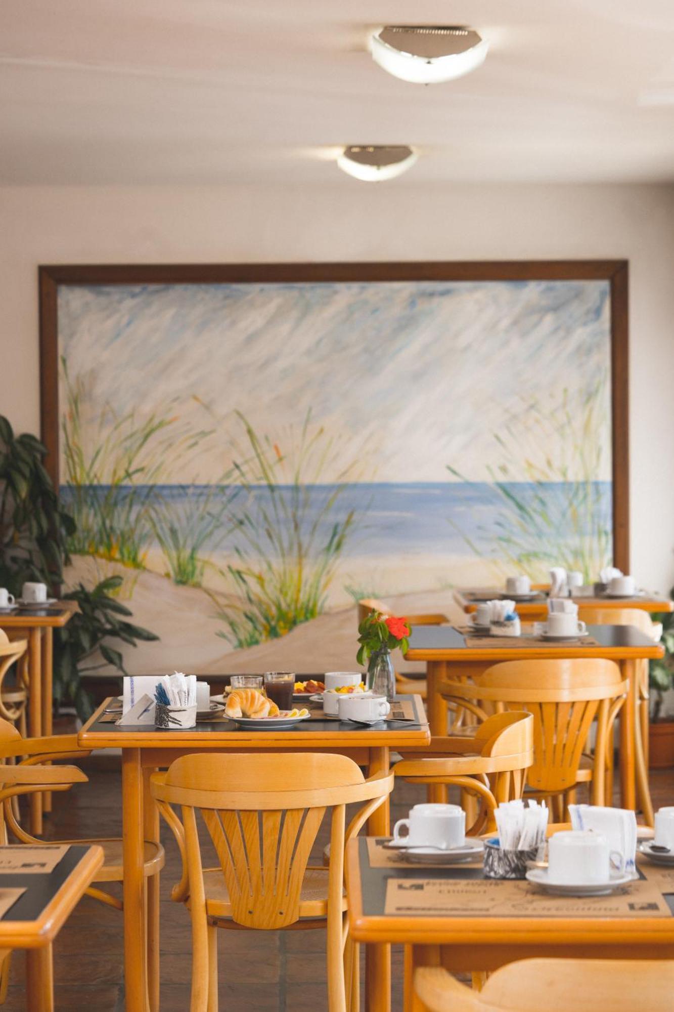 פוארטו מדרין Hotel Bahia Nueva מראה חיצוני תמונה