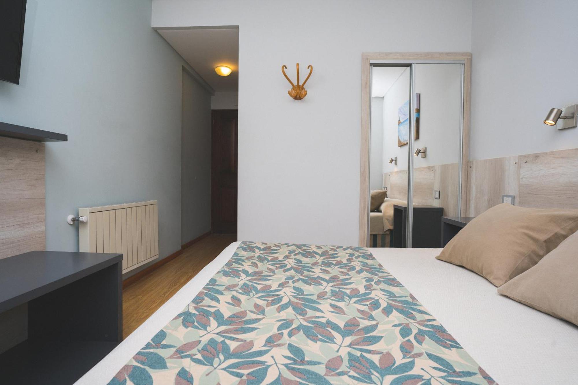 פוארטו מדרין Hotel Bahia Nueva מראה חיצוני תמונה