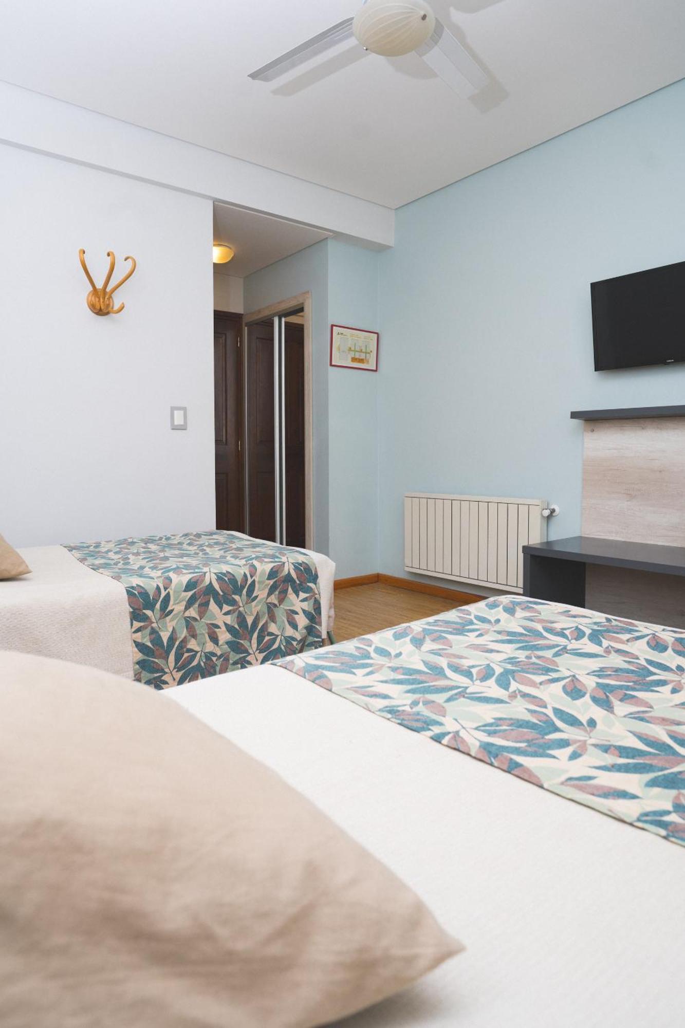 פוארטו מדרין Hotel Bahia Nueva מראה חיצוני תמונה